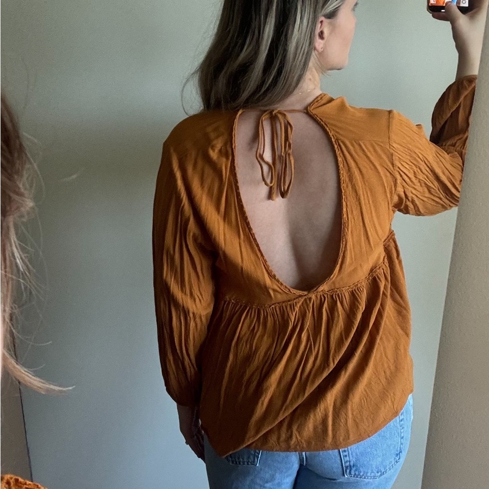 Backless Blouse